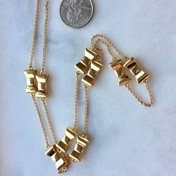 ♠️kate spade Take A Bow Necklace in Gold♠️ - Picture 5 of 8